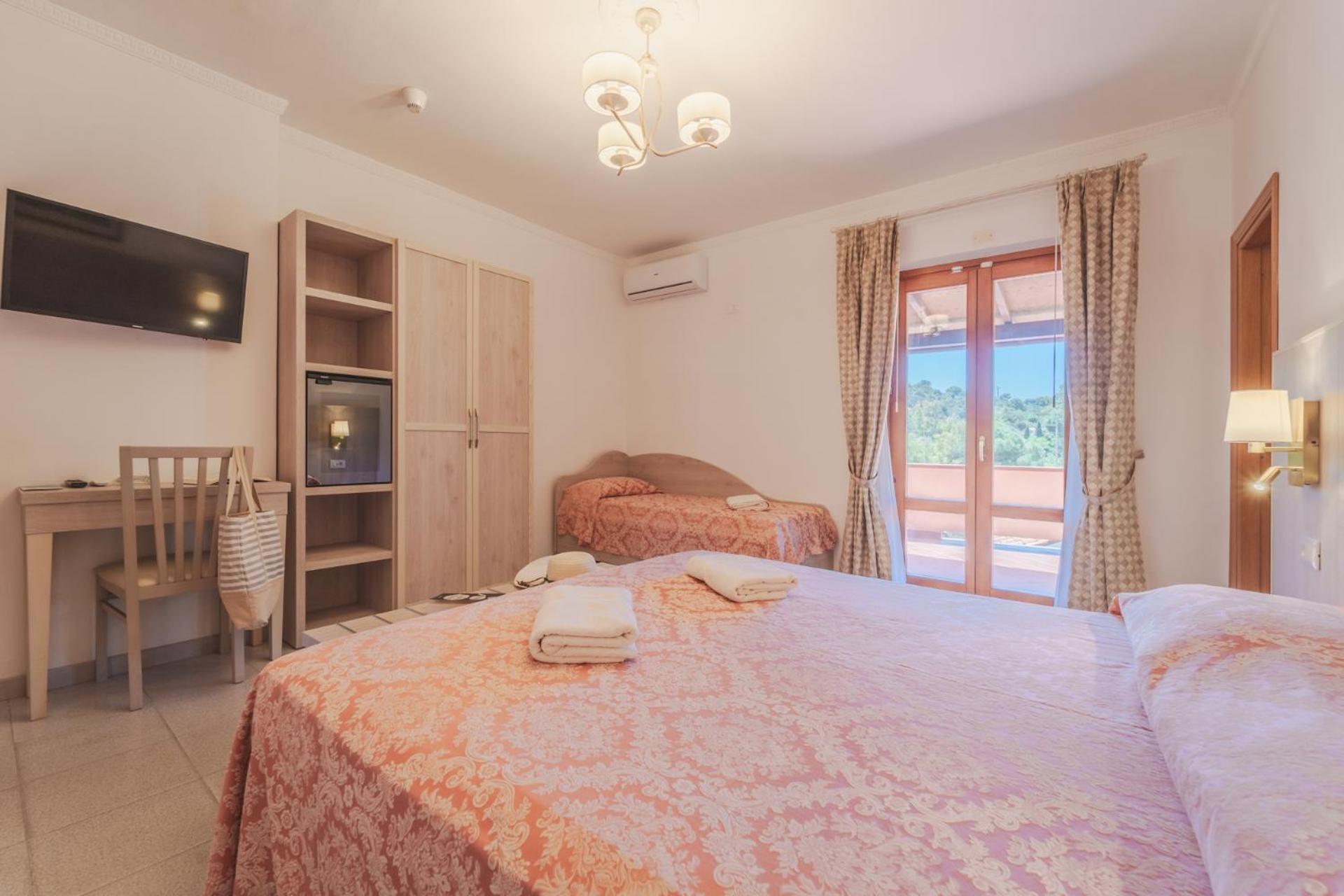 Hotel Lo Scirocco Fetovaia Zewnętrze zdjęcie