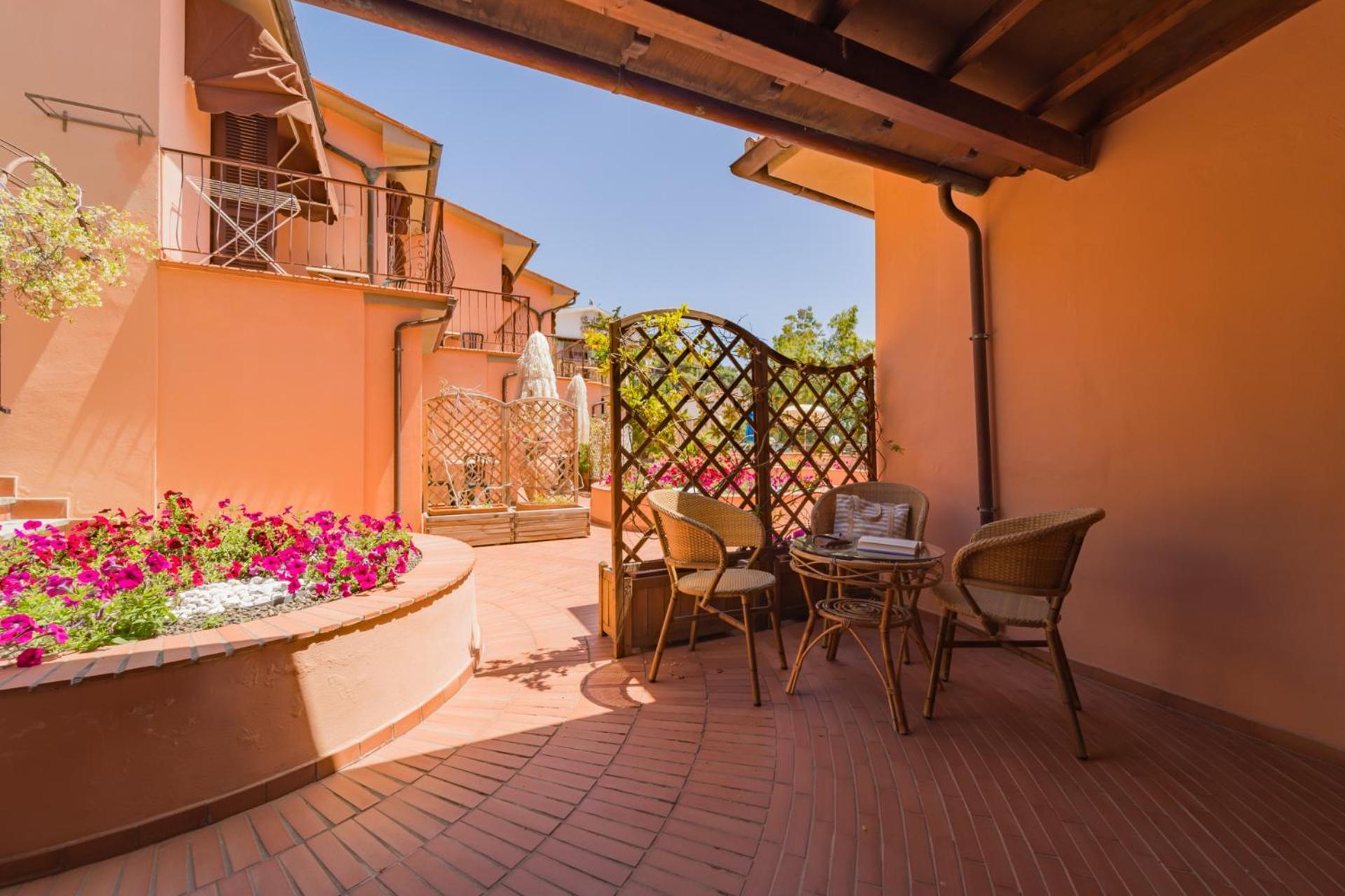 Hotel Lo Scirocco Fetovaia Zewnętrze zdjęcie