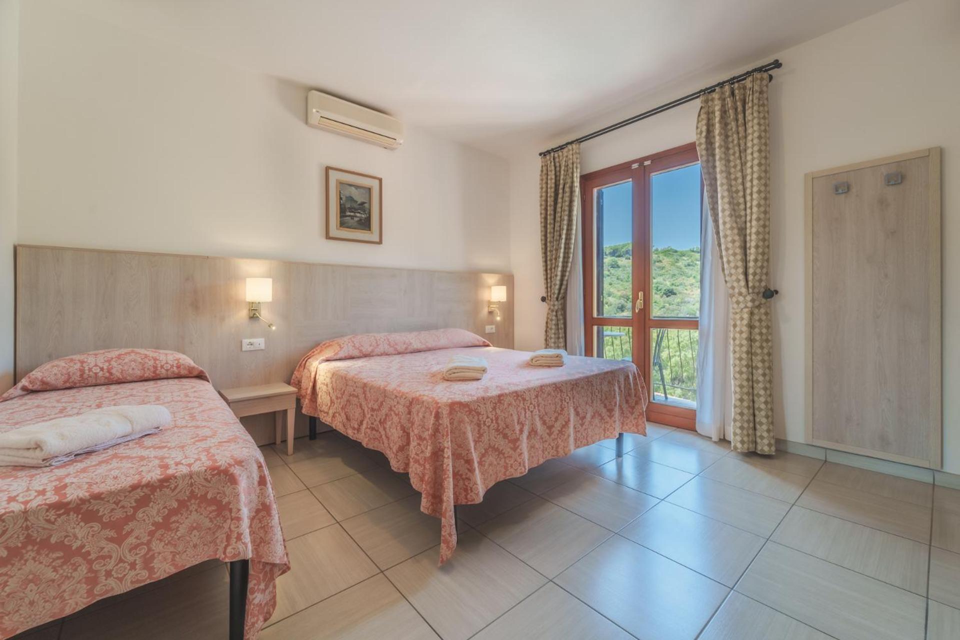Hotel Lo Scirocco Fetovaia Zewnętrze zdjęcie