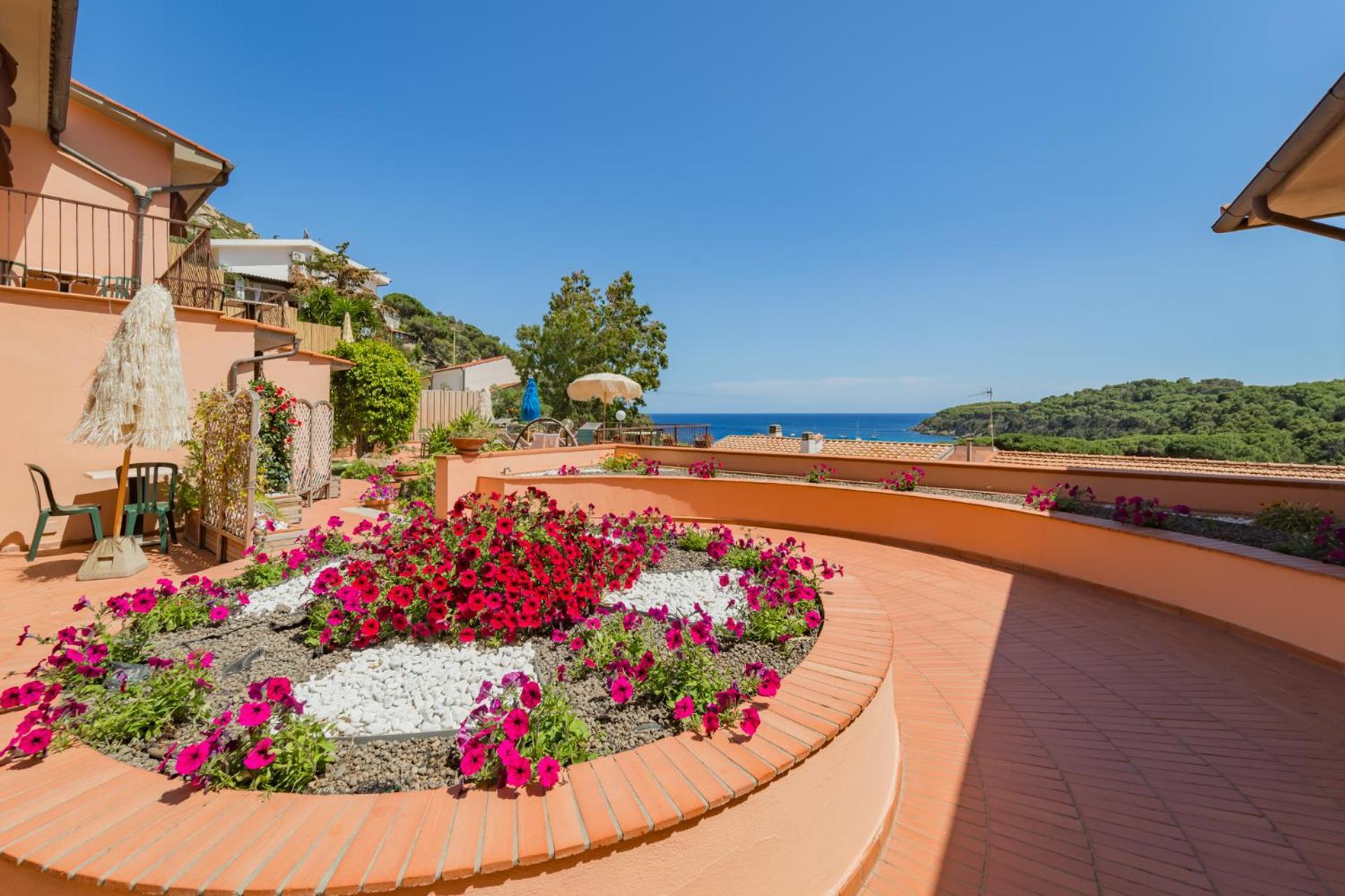 Hotel Lo Scirocco Fetovaia Zewnętrze zdjęcie